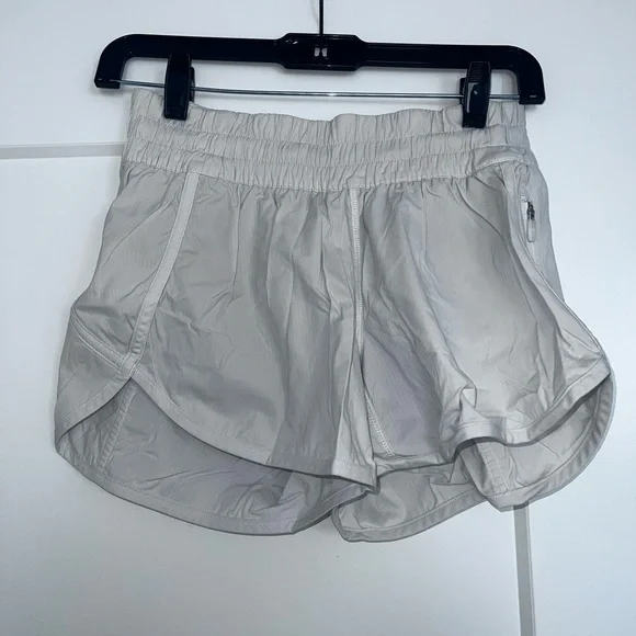 Lululemon Hotty Hot Shorts [Size: 6] - Picture 7 of 7